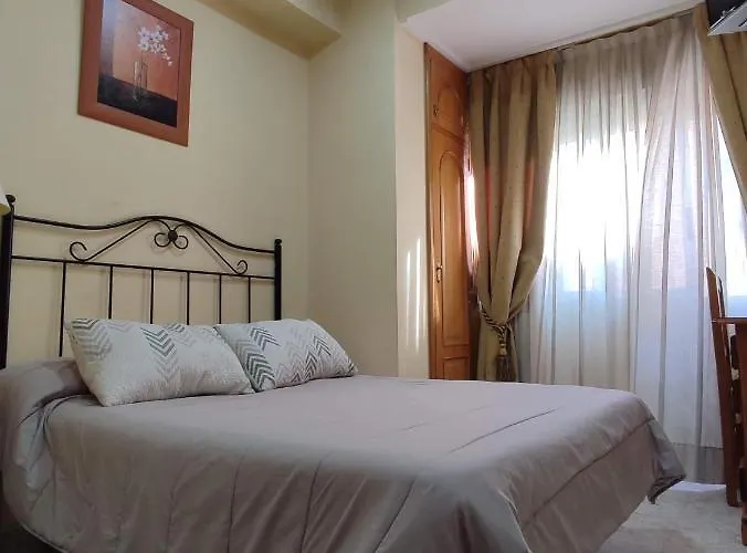 Beatriz Hotel *