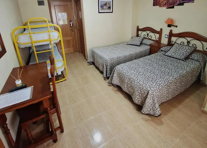 Beatriz Hotel *